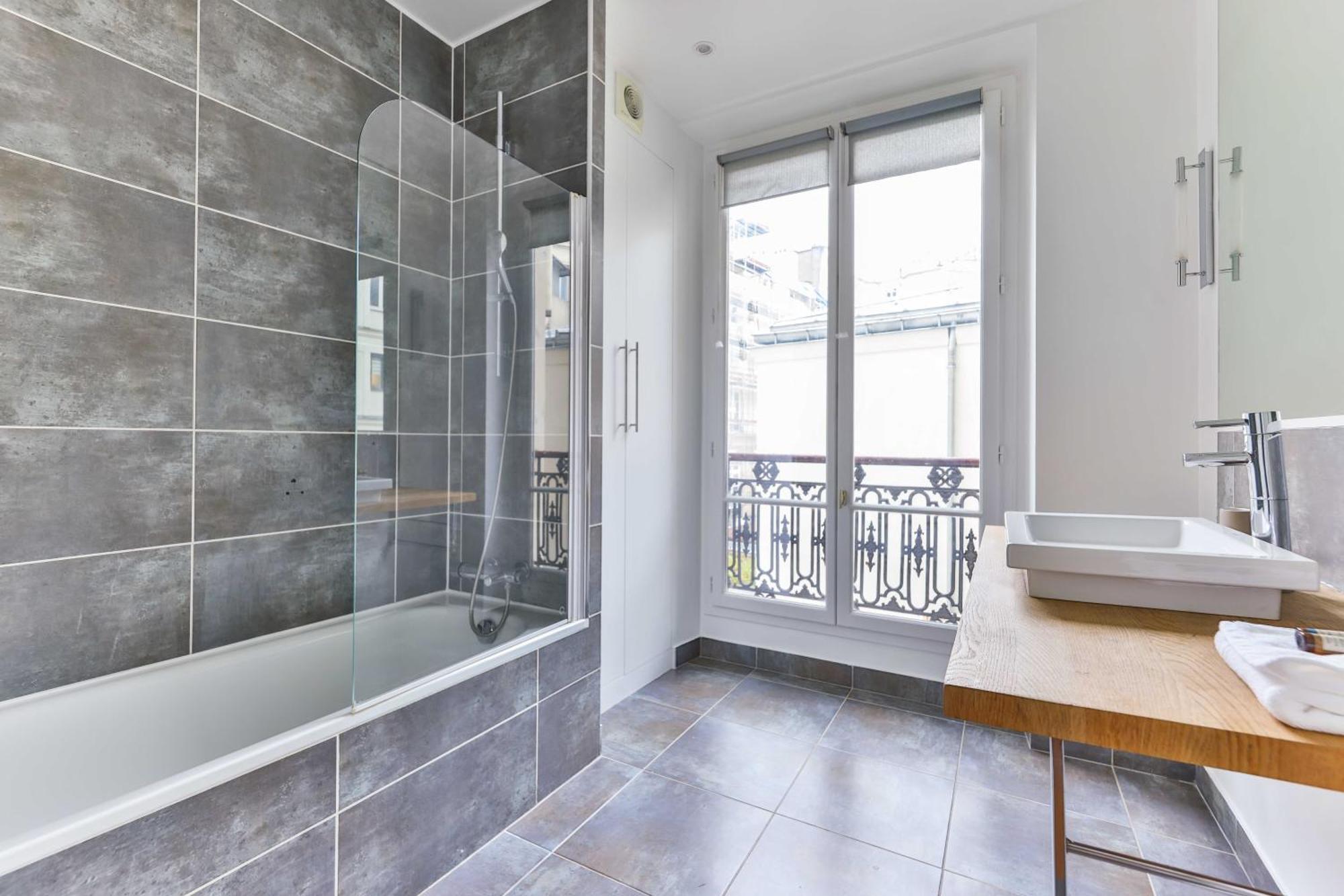 Spacious - 2br-4p - Montmartre-moulin Rouge Appartement *